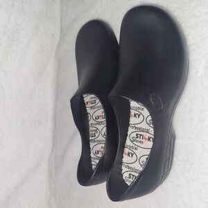 Black Comfortable Shoes